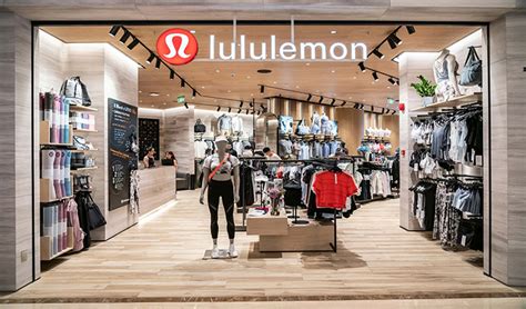 lululemon athletica in glasgow.